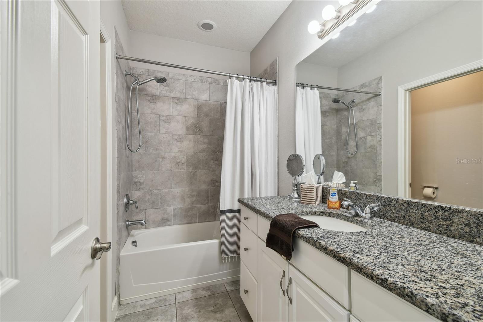 Image 37 of 46 For 8747 Terracina Lake Drive
