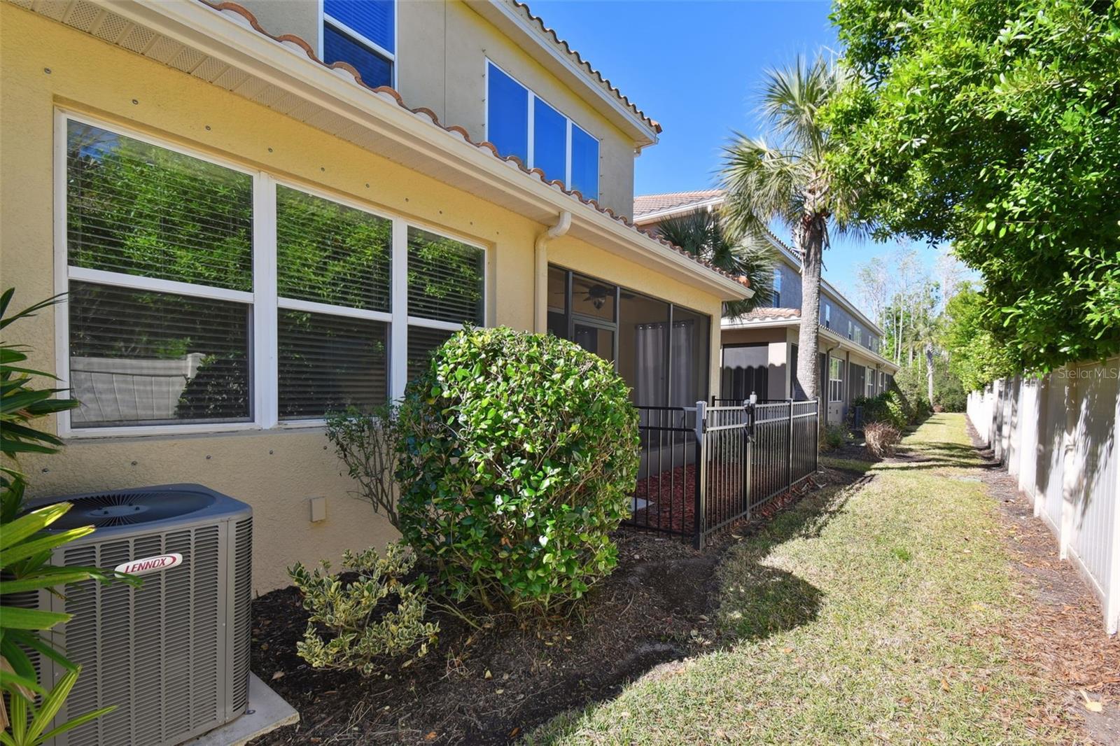 Image 42 of 46 For 8747 Terracina Lake Drive