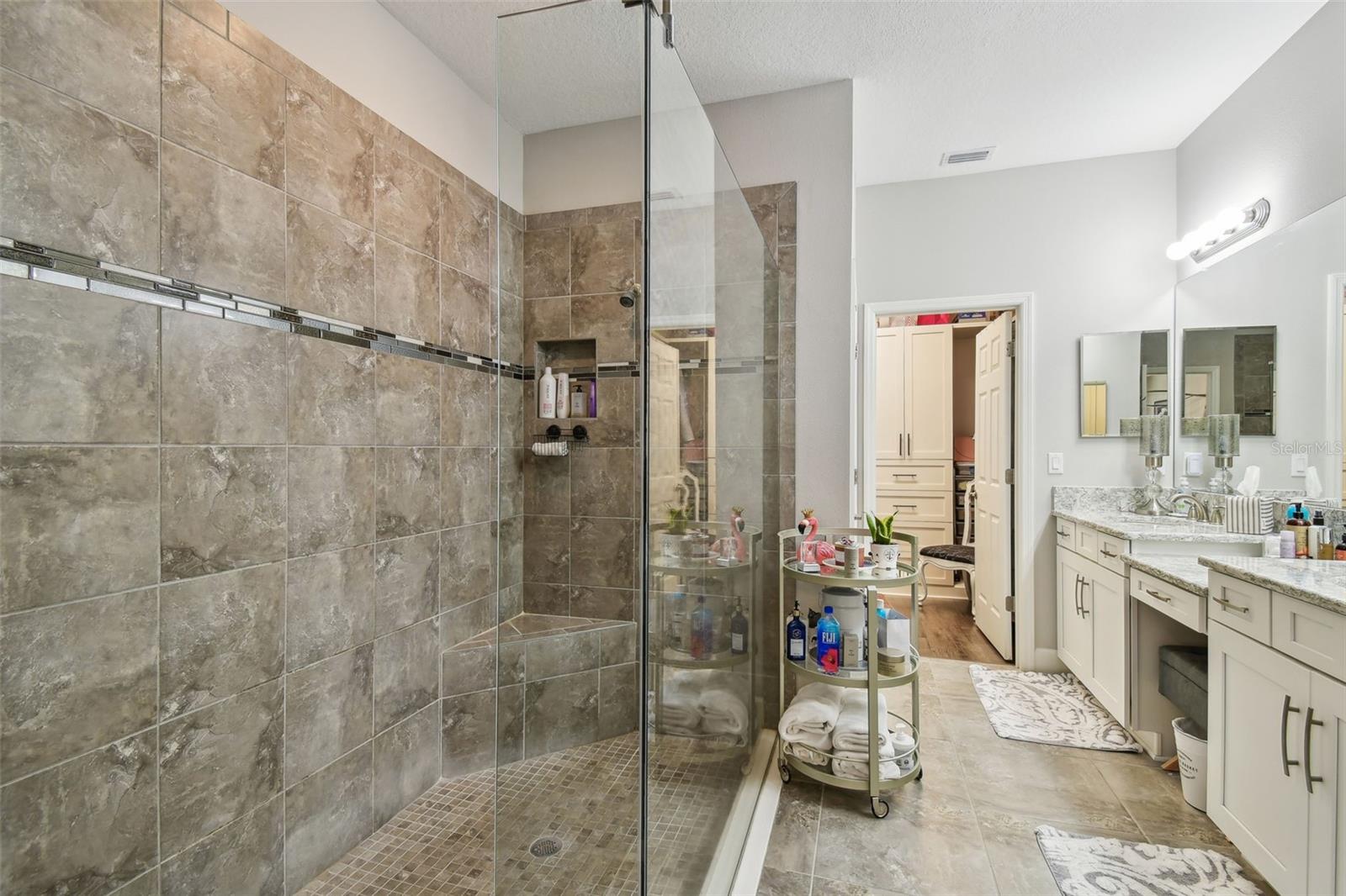 Image 8 of 46 For 8747 Terracina Lake Drive