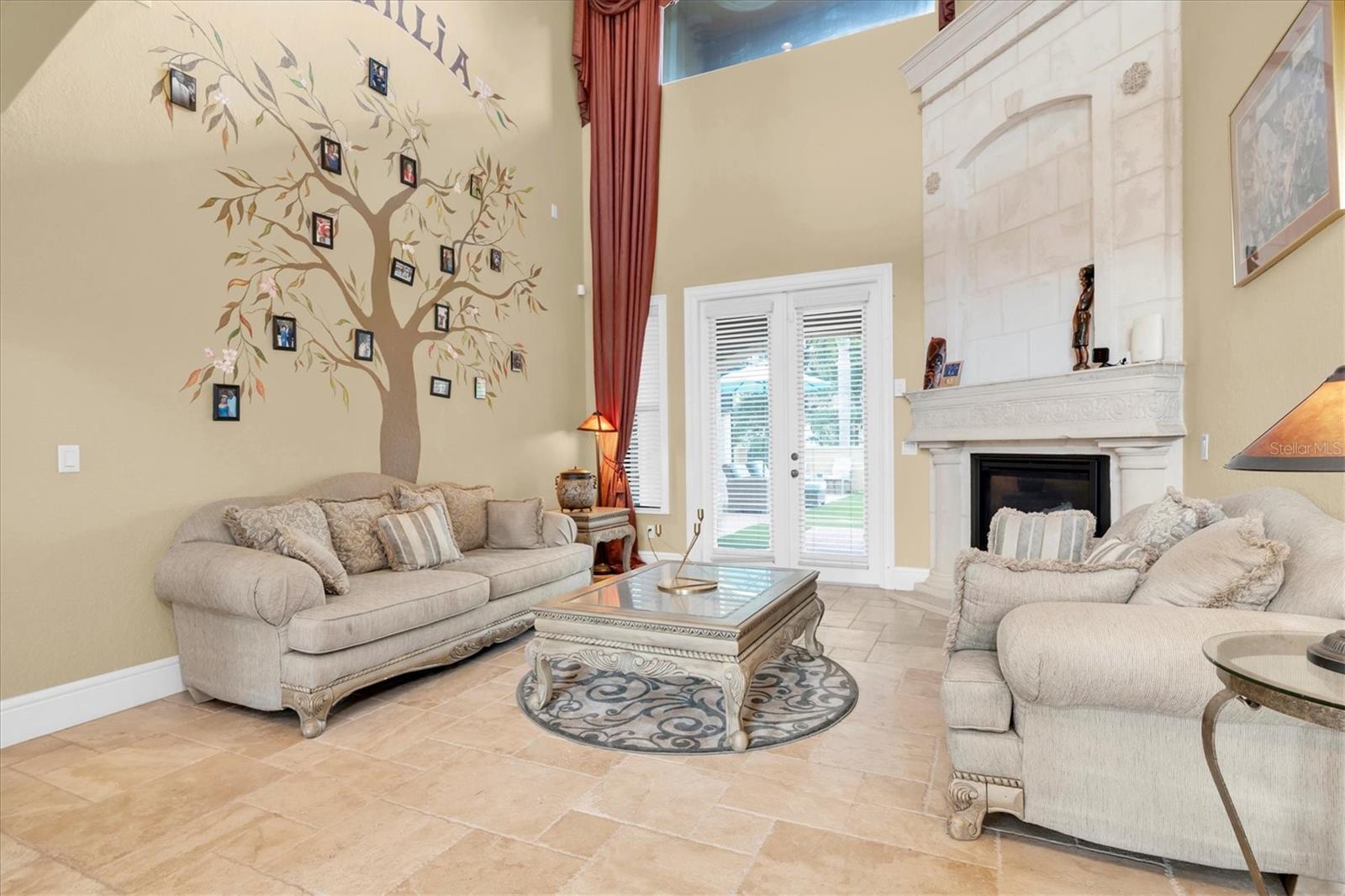 Image 11 of 89 For 1067 Ashland Avenue