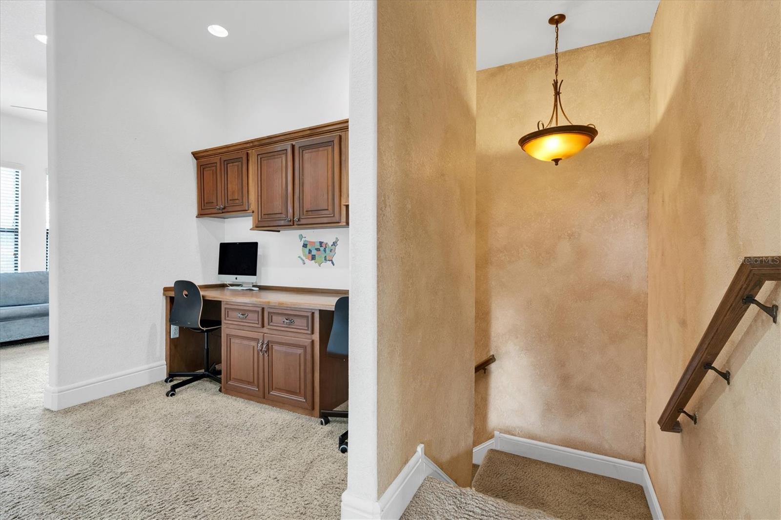 Image 40 of 89 For 1067 Ashland Avenue