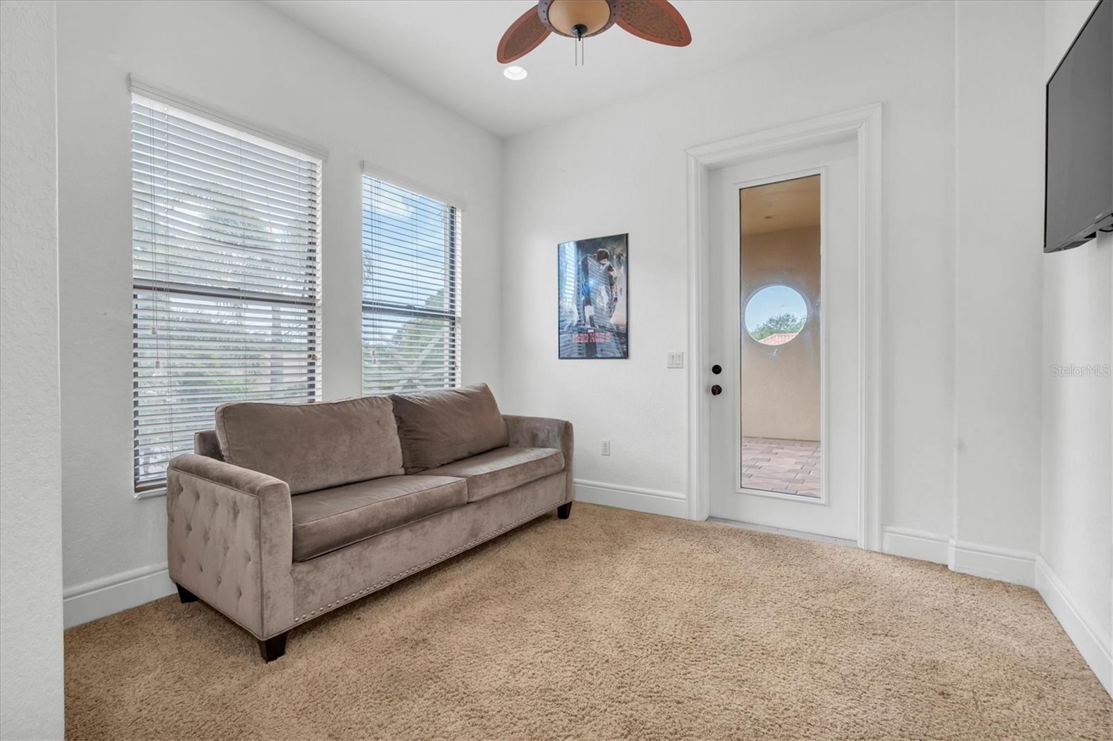 Image 41 of 89 For 1067 Ashland Avenue