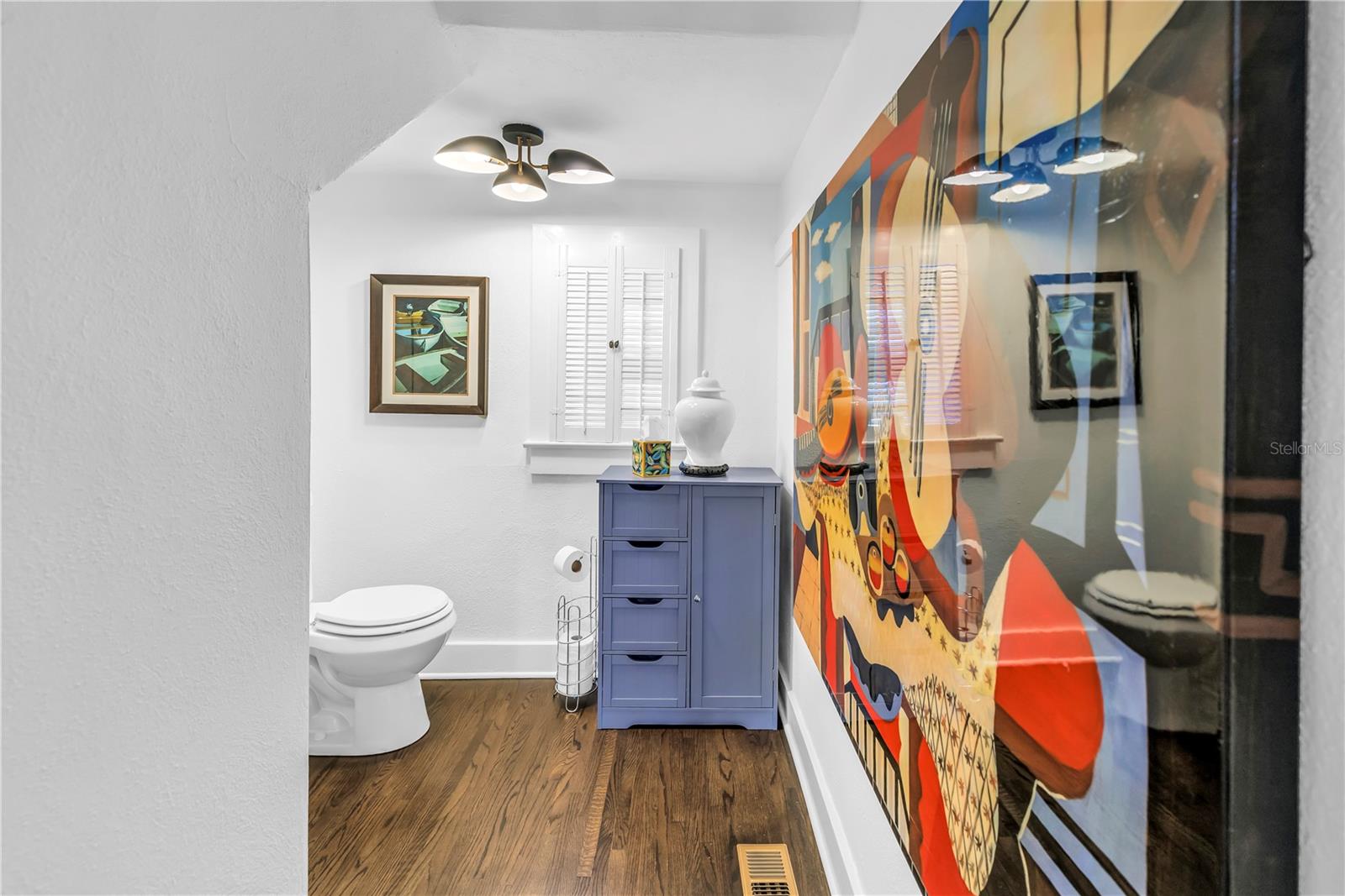 Image 10 of 33 For 2320 5th Street N