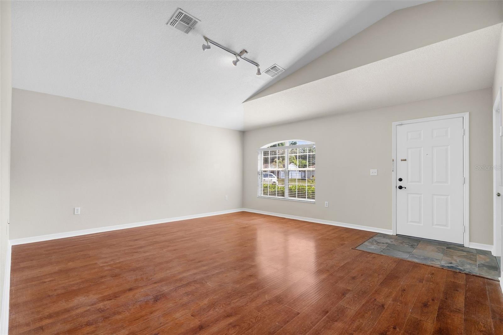 Image 10 of 45 For 4631 Eagle Ranch Drive