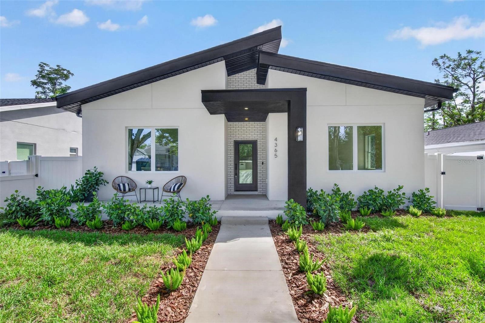 Details for 4365 Iris Street N, ST PETERSBURG, FL 33714