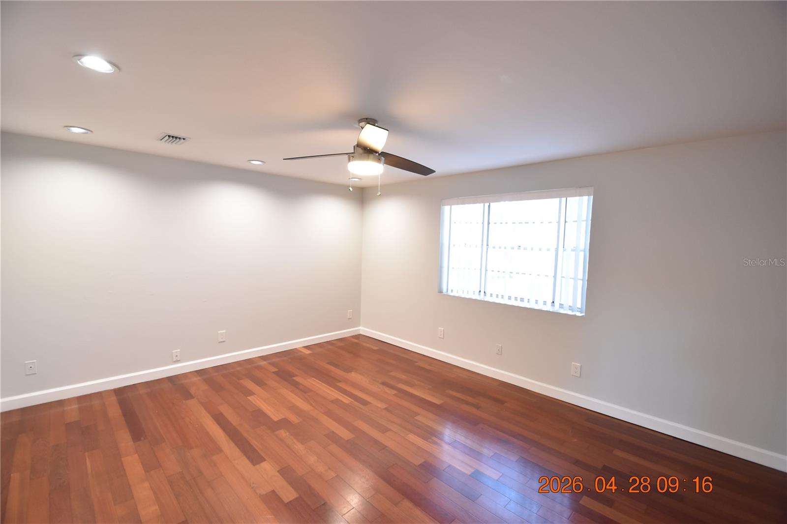 Image 3 of 46 For 3223 Wyoming Avenue