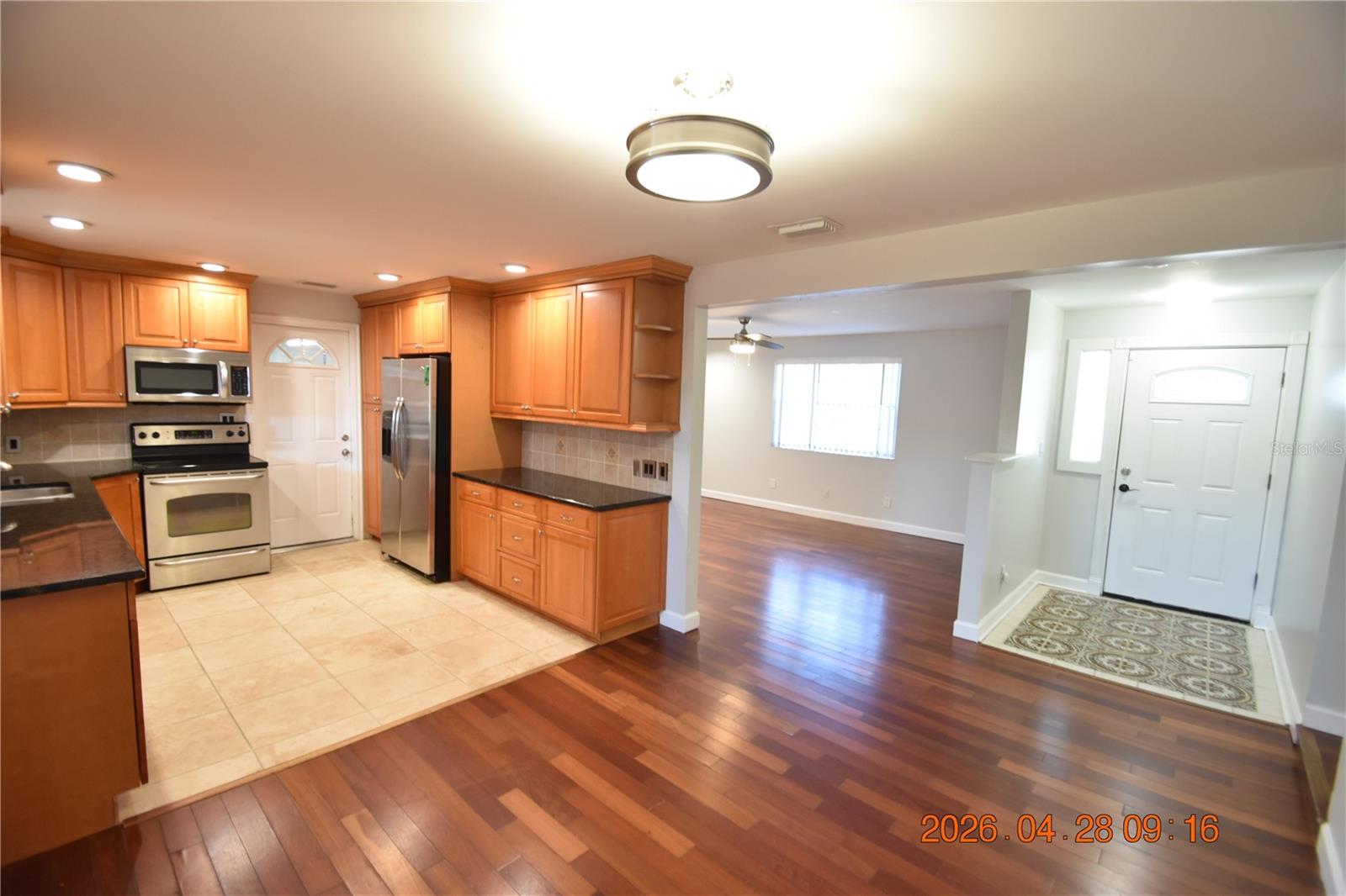 Image 9 of 46 For 3223 Wyoming Avenue