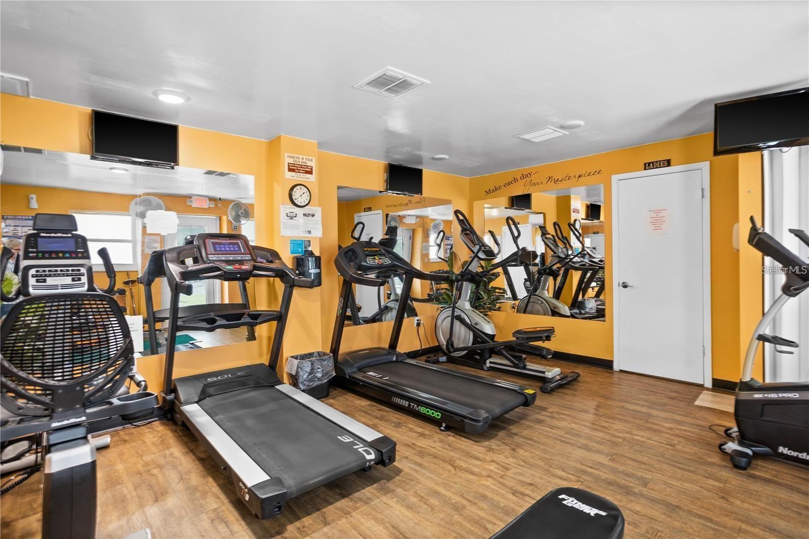 Image 31 of 37 For 2960 59th Street S 105