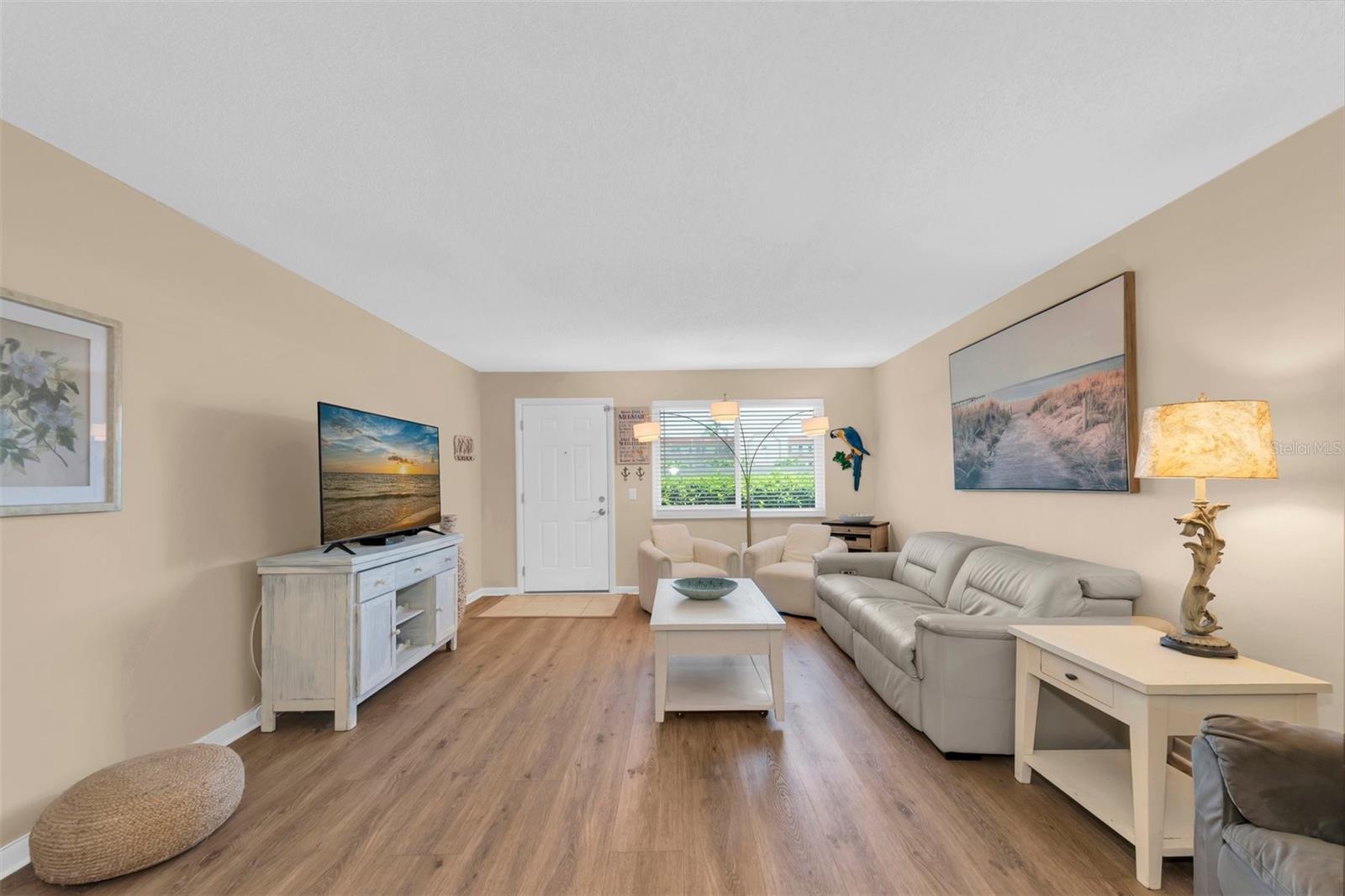 Image 4 of 37 For 2960 59th Street S 105