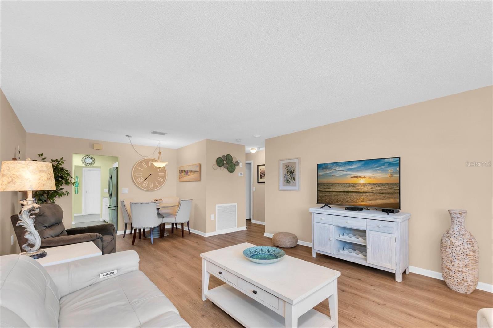 Image 6 of 37 For 2960 59th Street S 105