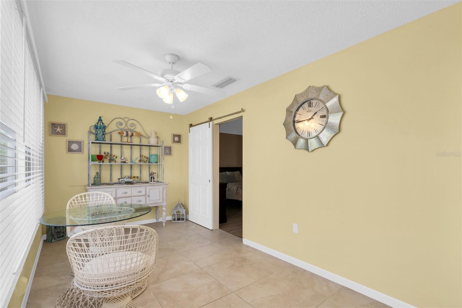 Image 7 of 37 For 2960 59th Street S 105