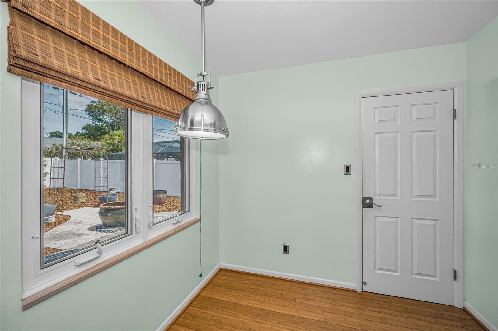 Image 13 of 32 For 1387 Hill Drive