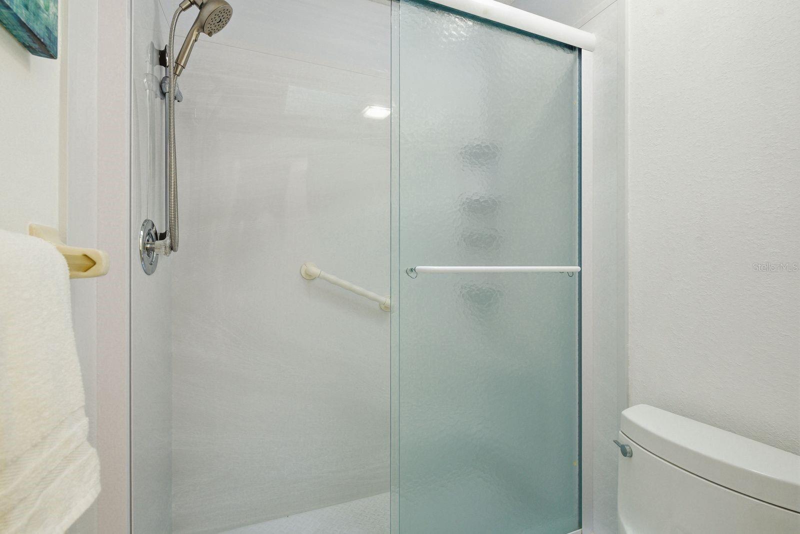 Image 19 of 35 For 4208 Revere Circle