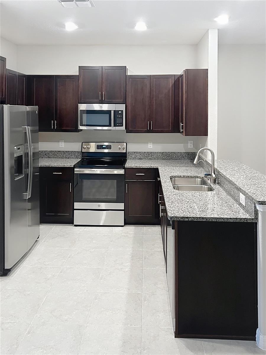Image 4 of 25 For 15503 Prestwick Rose Place
