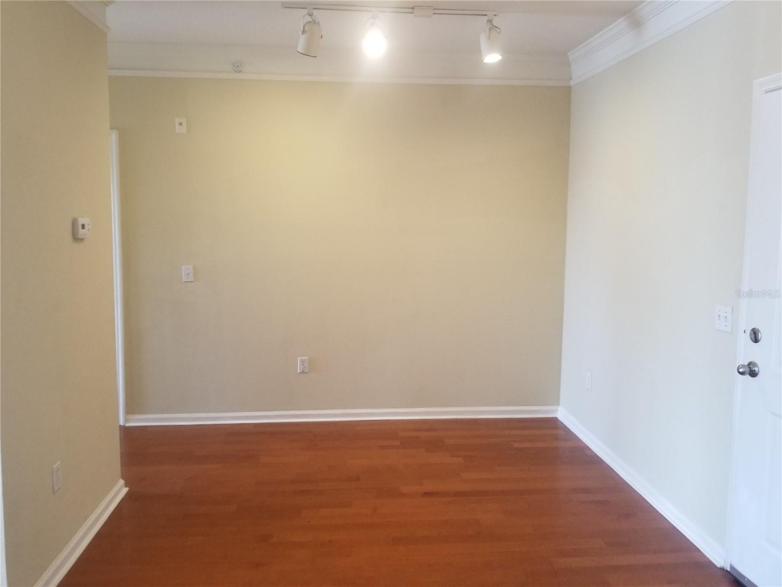 Image 10 of 19 For 4207 Dale Mabry Highway 2401