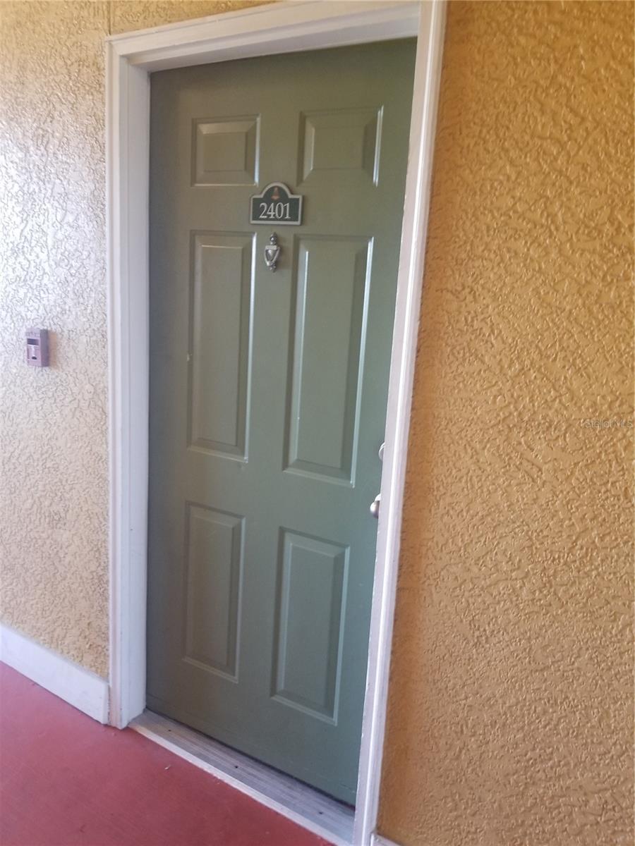 Image 3 of 19 For 4207 Dale Mabry Highway 2401