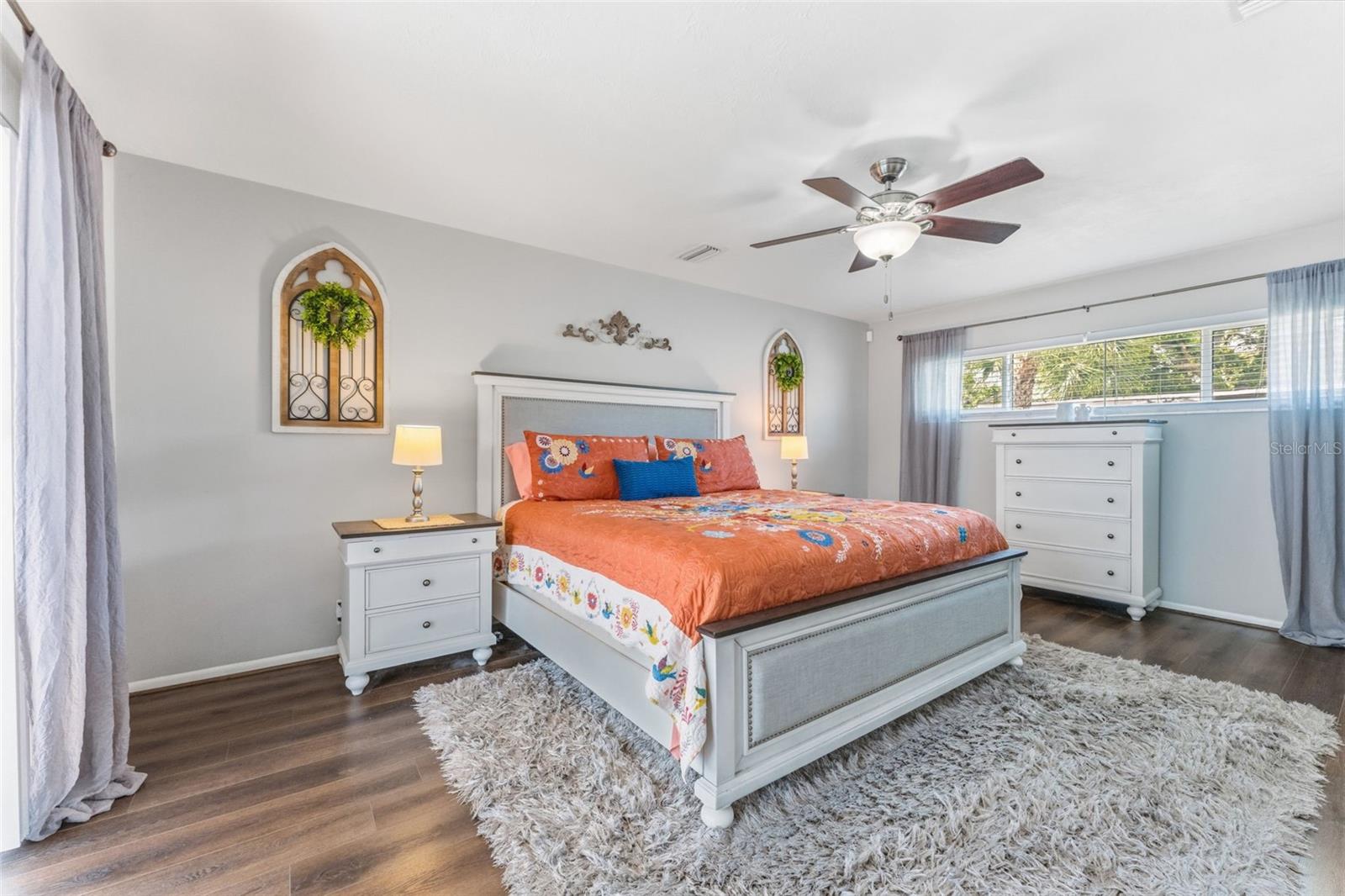 Image 17 of 58 For 5105 7th Avenue Drive W