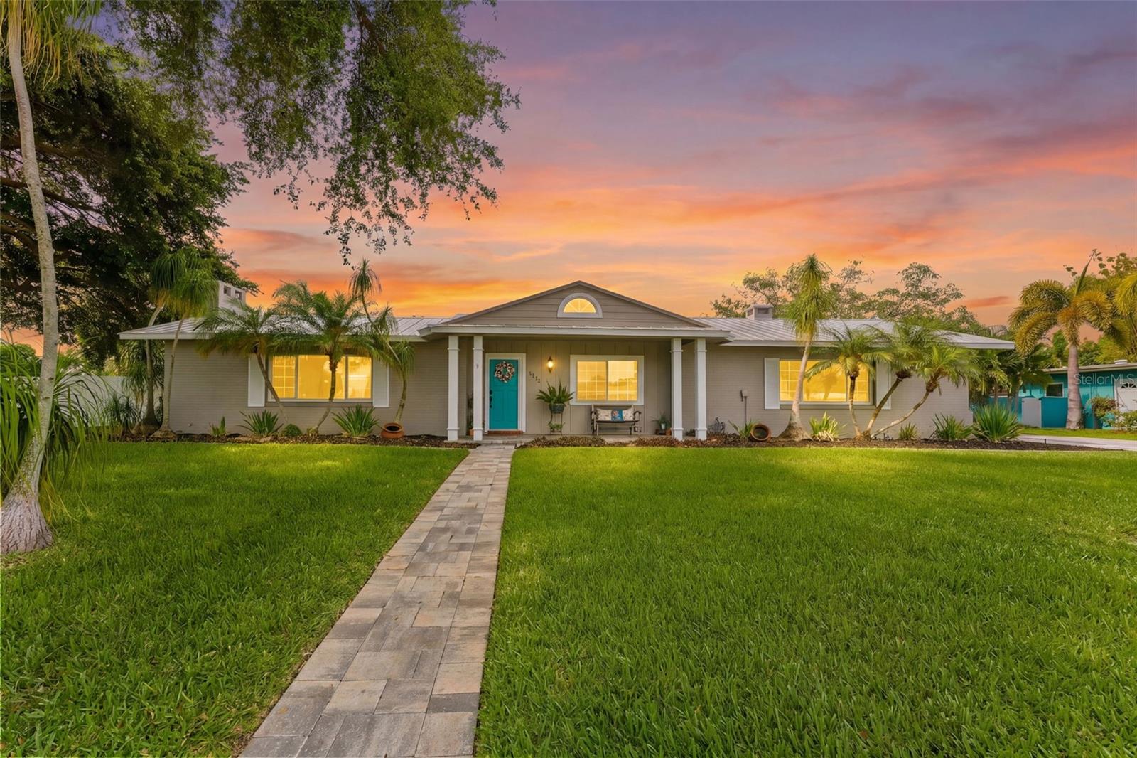 Image 2 of 58 For 5105 7th Avenue Drive W