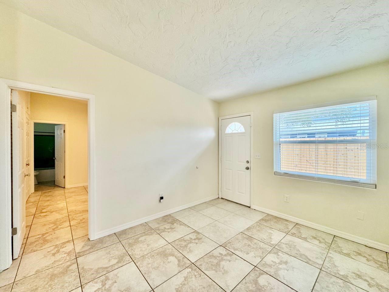 Image 10 of 25 For 533 Yelvington Avenue