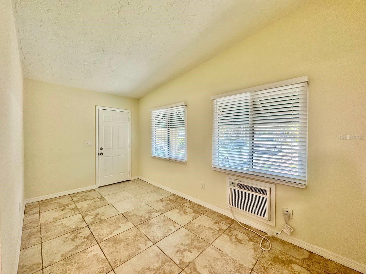Image 3 of 25 For 533 Yelvington Avenue