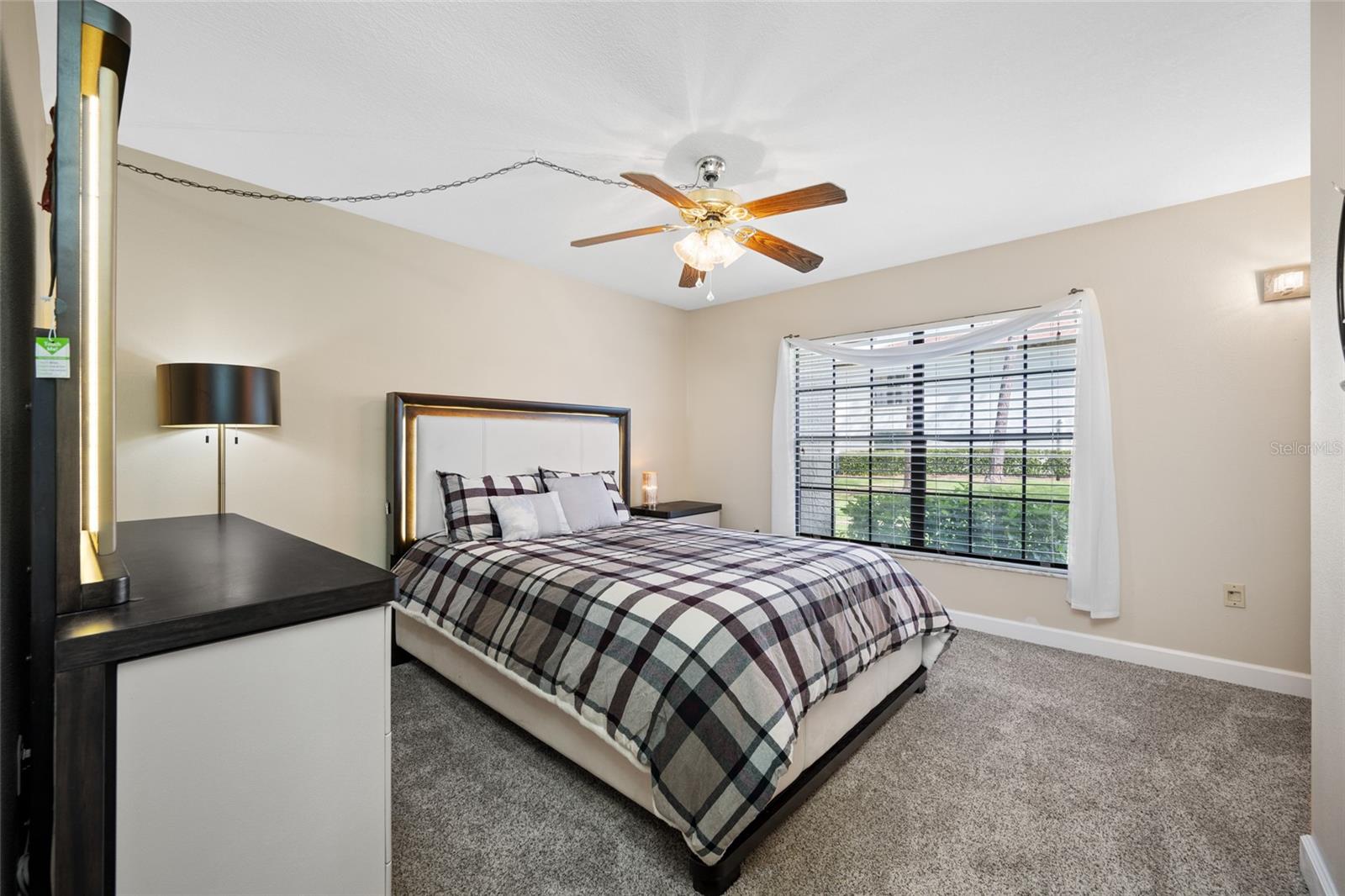 Image 15 of 39 For 3301 Crystal Court E D