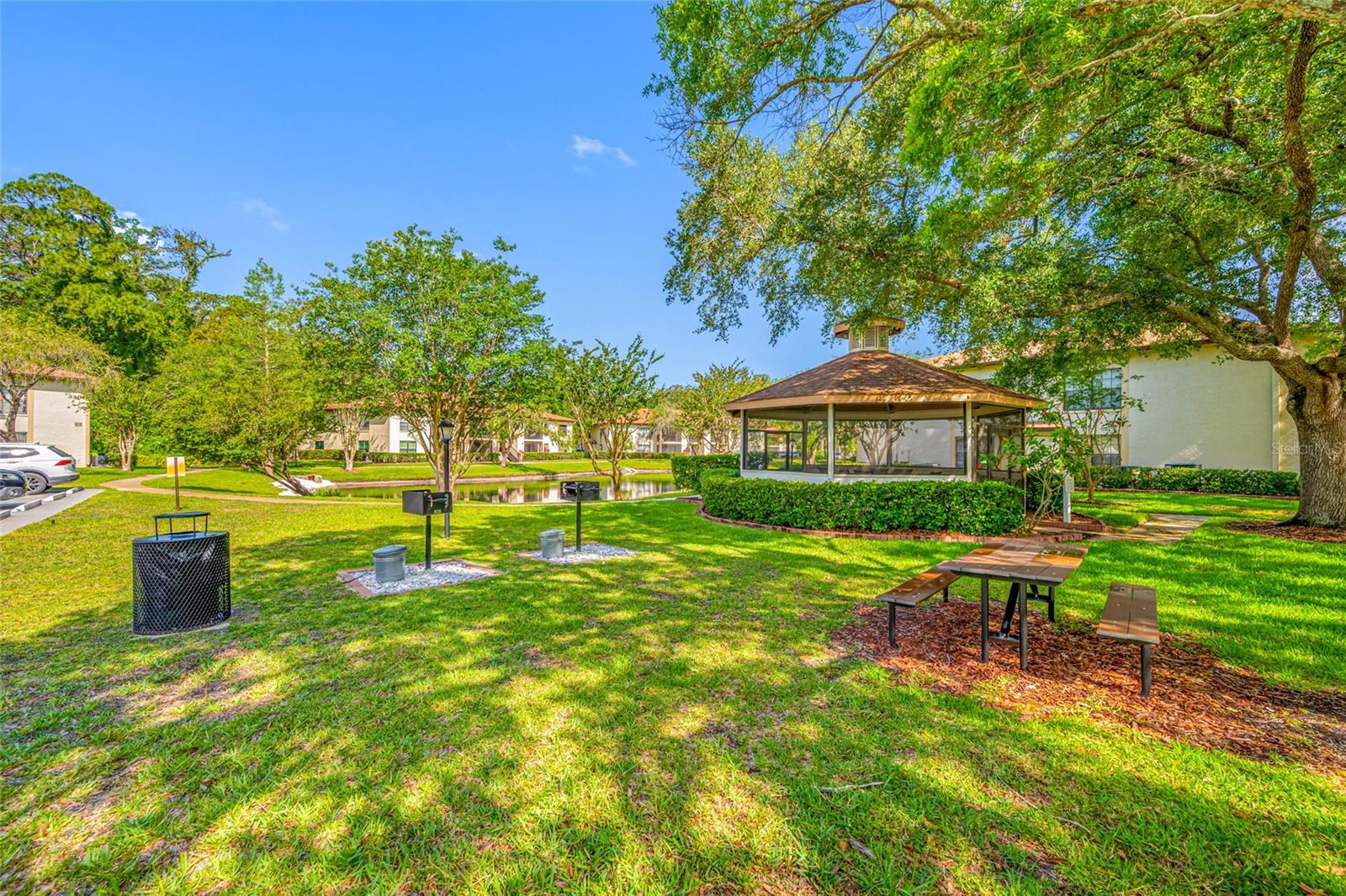 Image 28 of 39 For 3301 Crystal Court E D