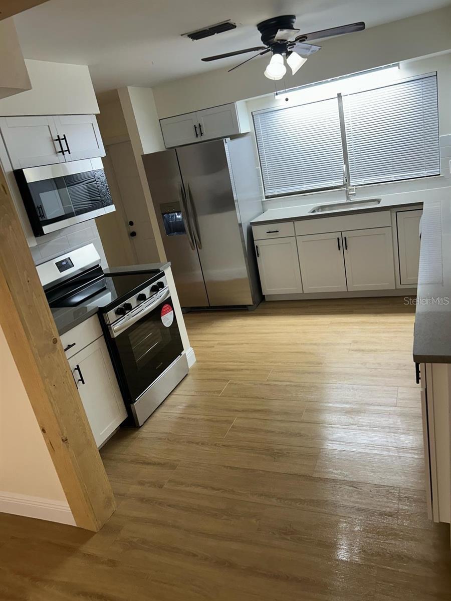 Image 13 of 30 For 5143 1st Street