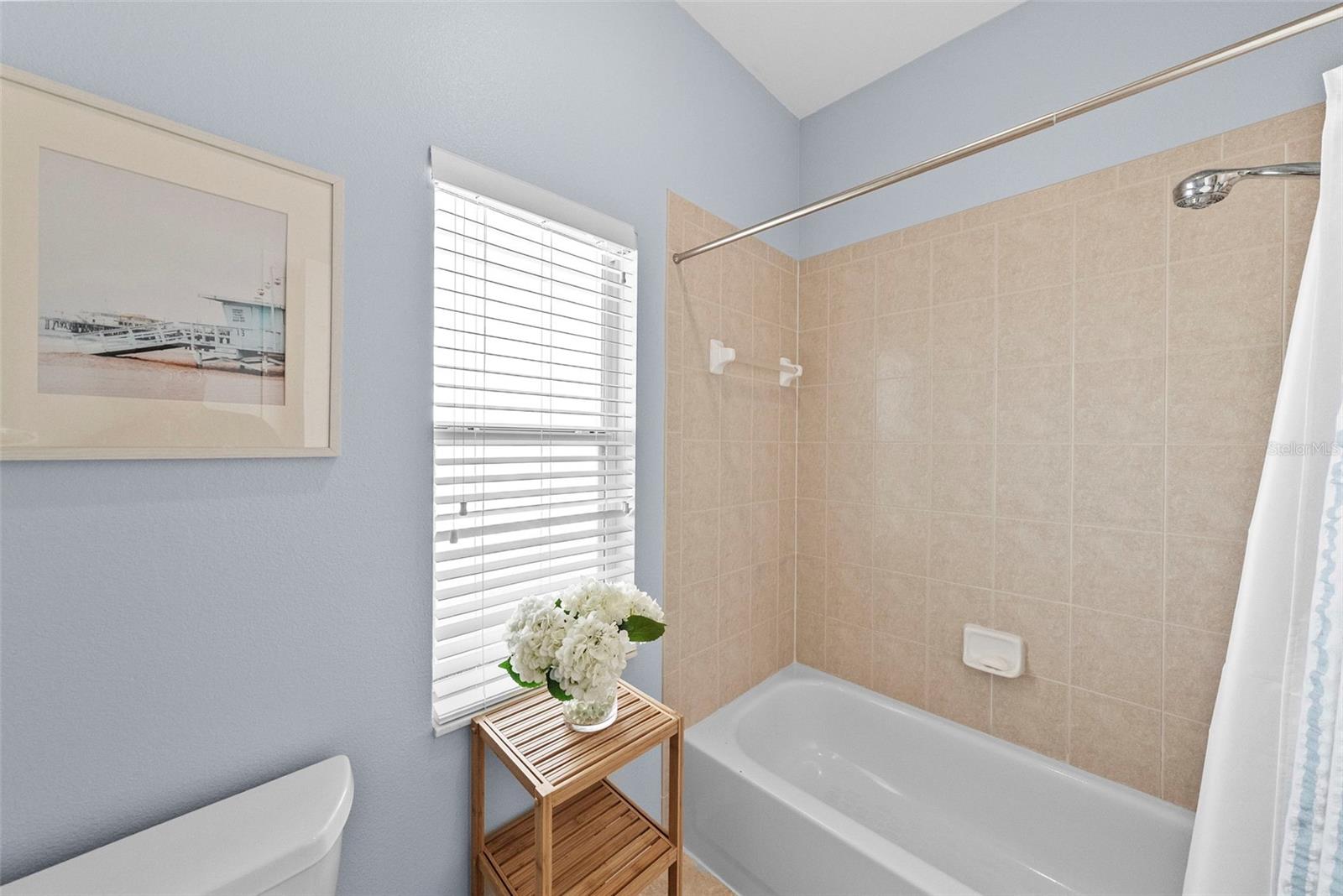 Image 41 of 56 For 519 Harbor Grove Circle