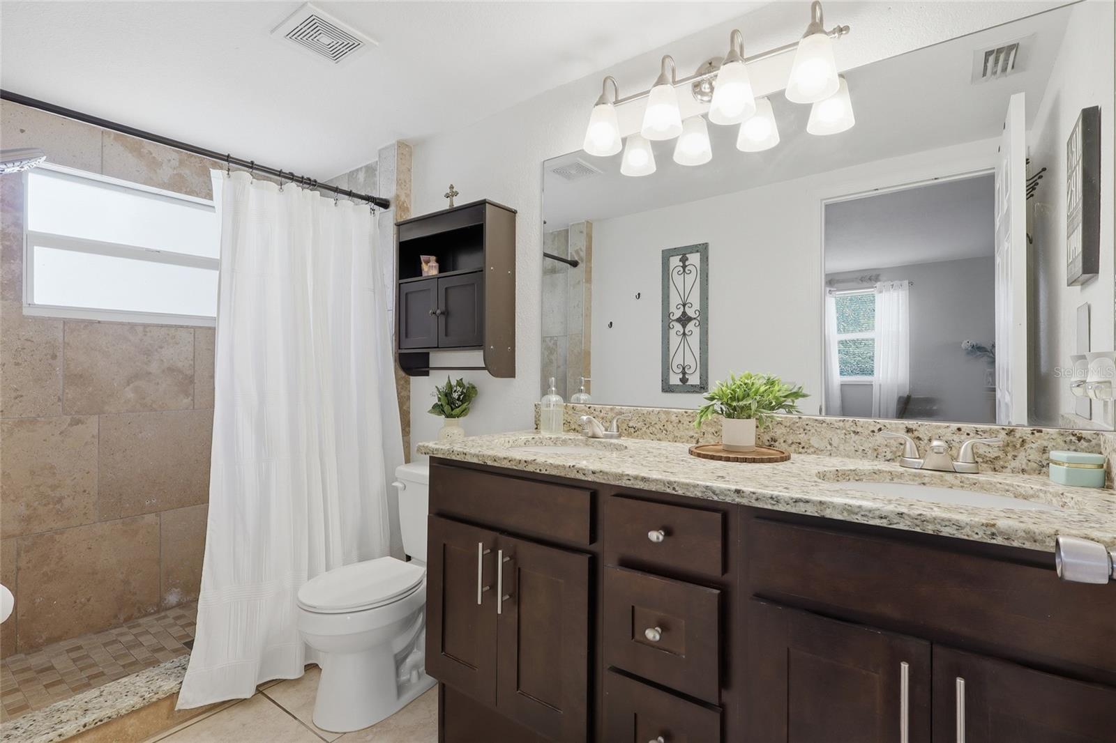 Image 12 of 29 For 37325 Vero Lane