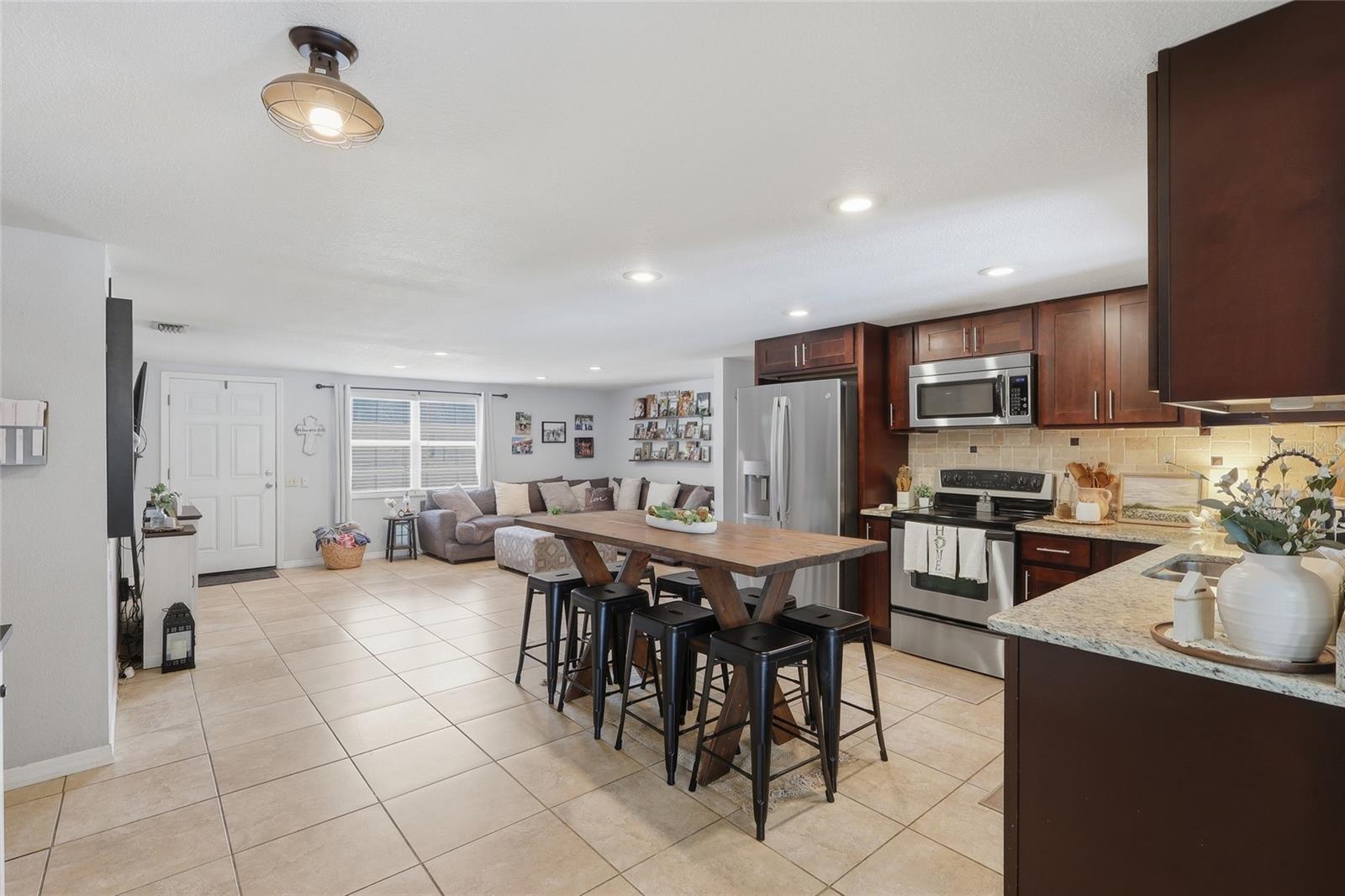 Image 6 of 29 For 37325 Vero Lane