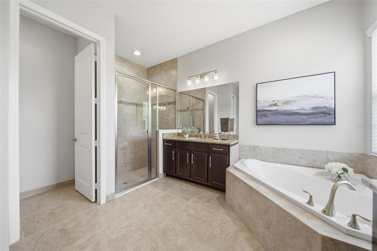 Image 32 of 90 For 30567 Chesapeake Bay Drive