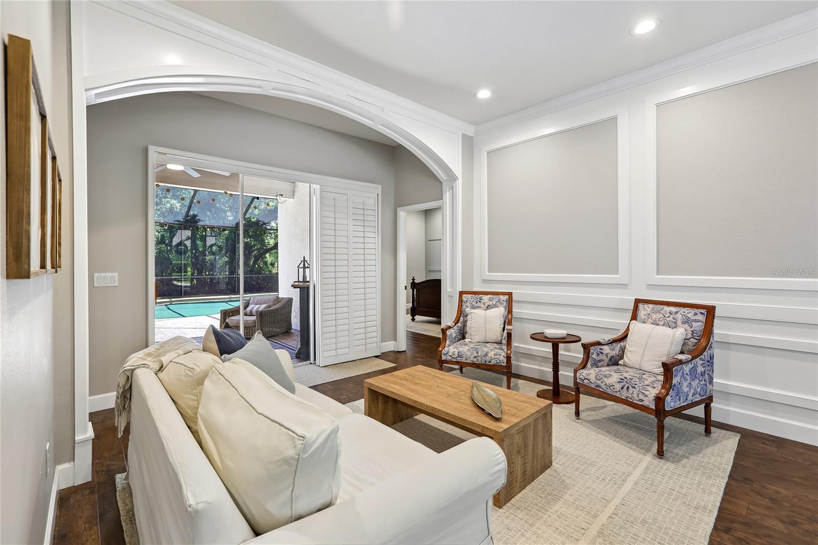 Image 5 of 48 For 6004 Merlinwood Drive