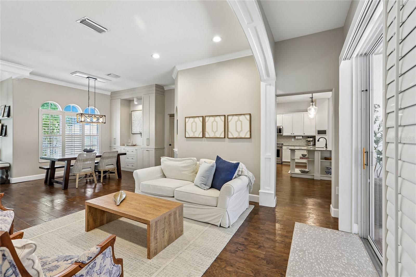 Image 7 of 48 For 6004 Merlinwood Drive