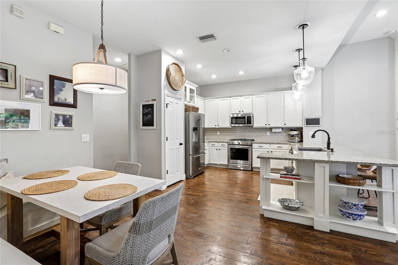 Image 8 of 48 For 6004 Merlinwood Drive