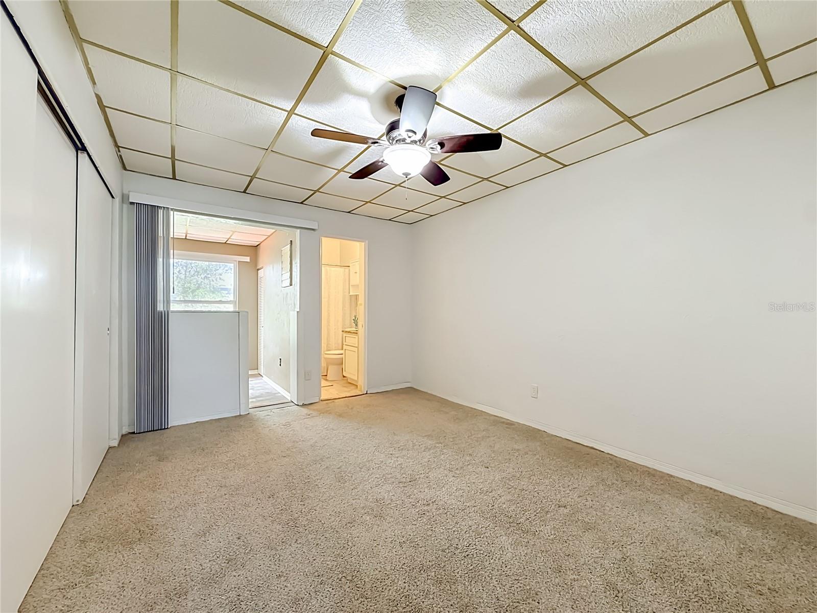 Image 25 of 44 For 5860 43rd Terrace N 1513