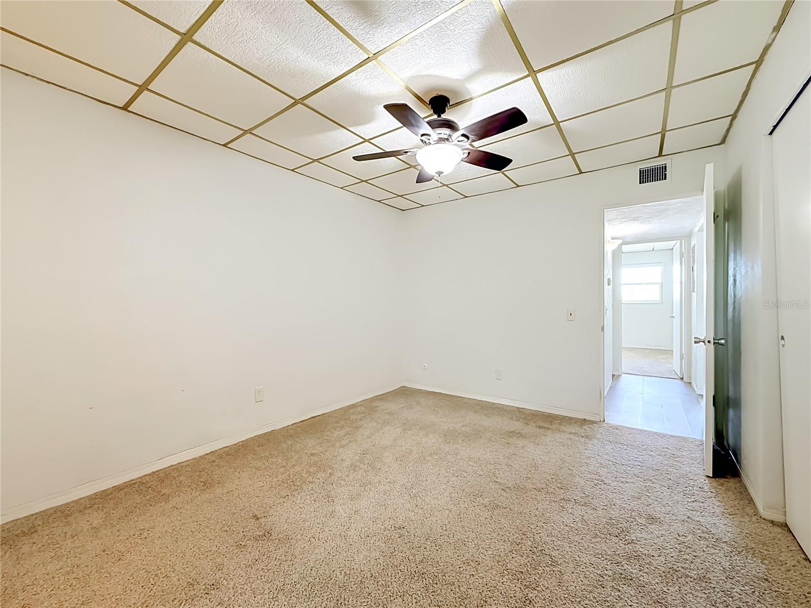 Image 26 of 44 For 5860 43rd Terrace N 1513