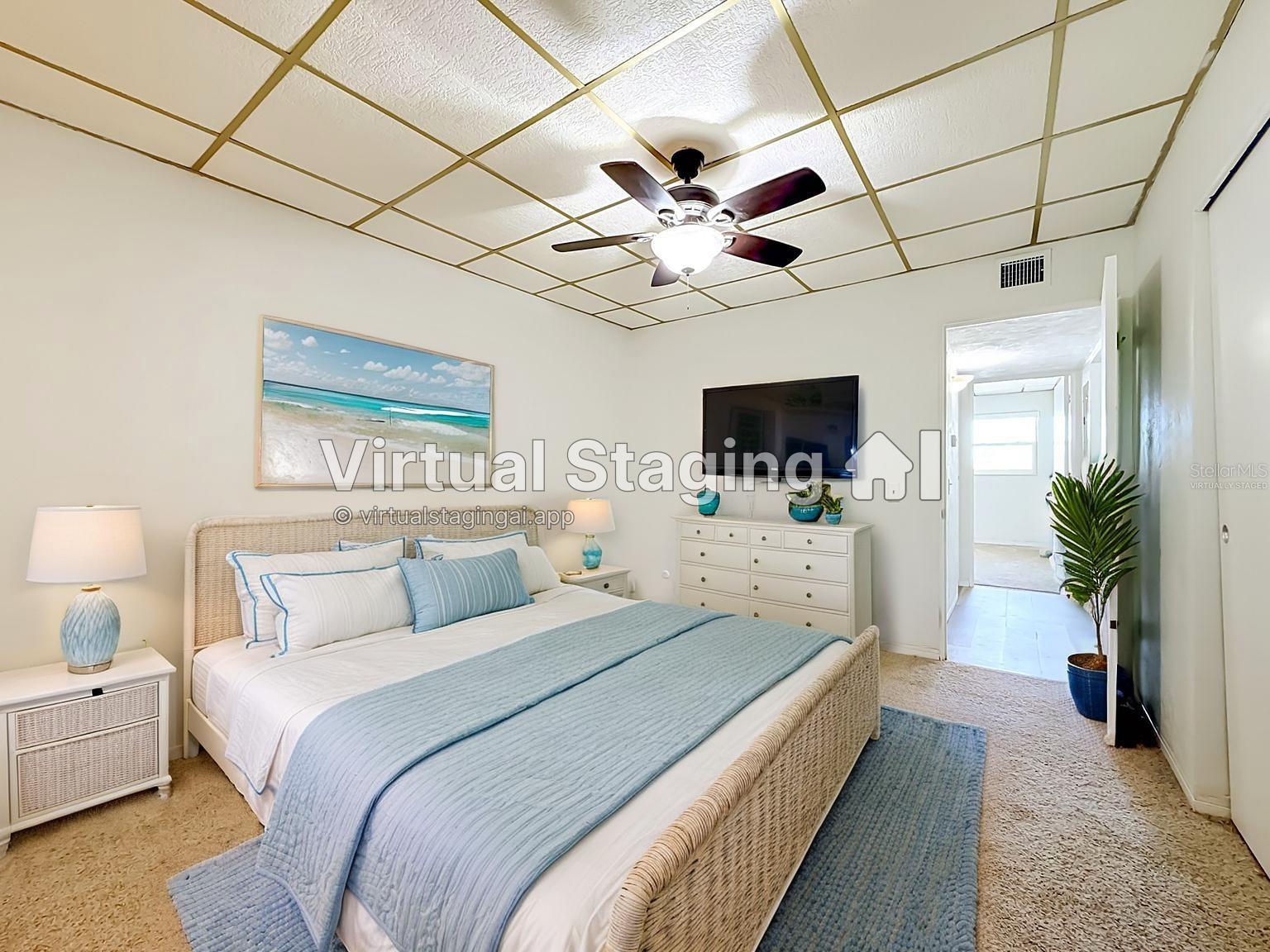 Image 4 of 44 For 5860 43rd Terrace N 1513