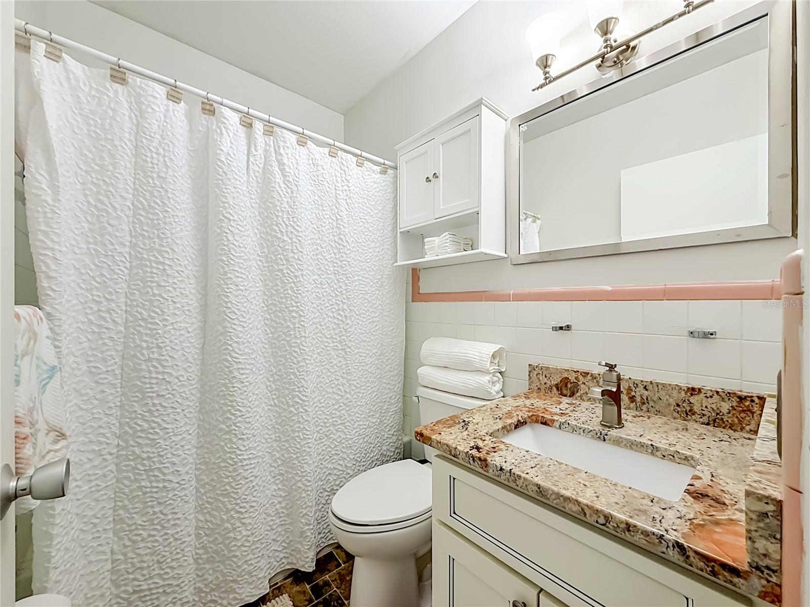 Image 7 of 44 For 5860 43rd Terrace N 1513