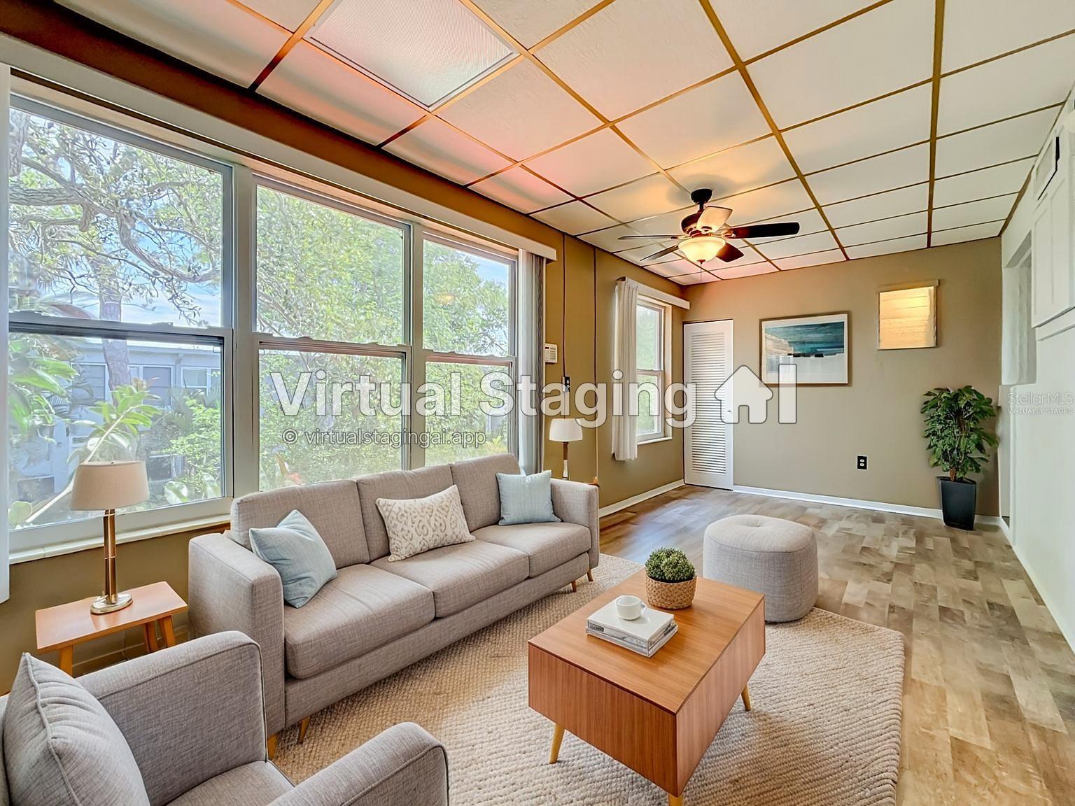 Image 8 of 44 For 5860 43rd Terrace N 1513