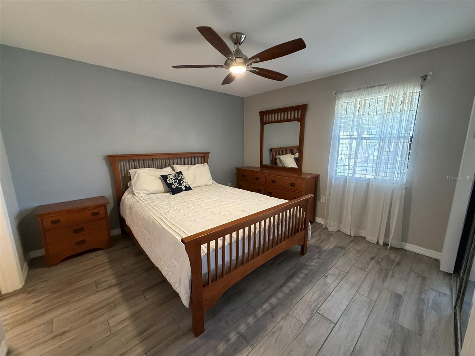 Image 33 of 88 For 3001 58th Avenue S 610