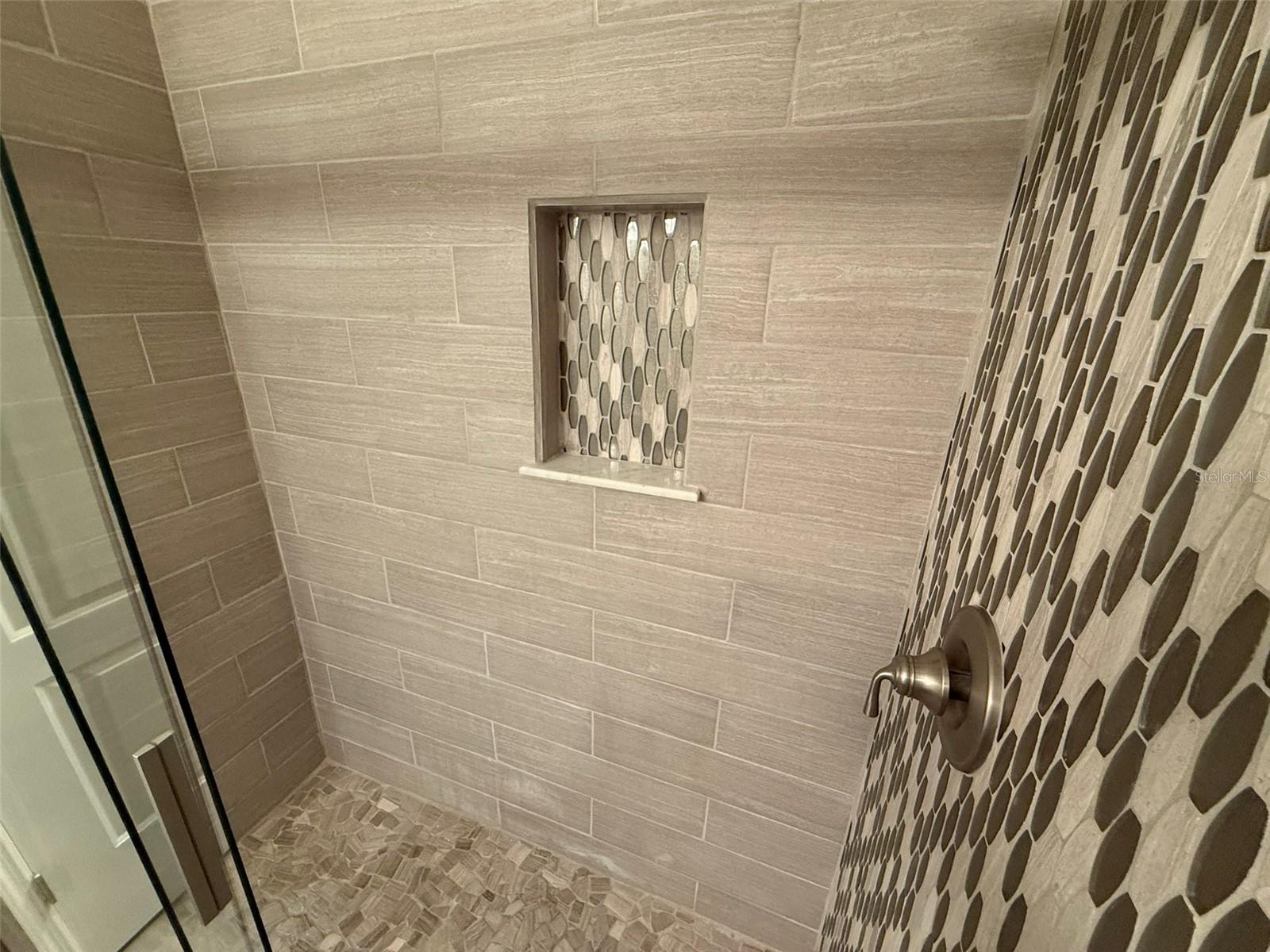 Image 48 of 88 For 3001 58th Avenue S 610