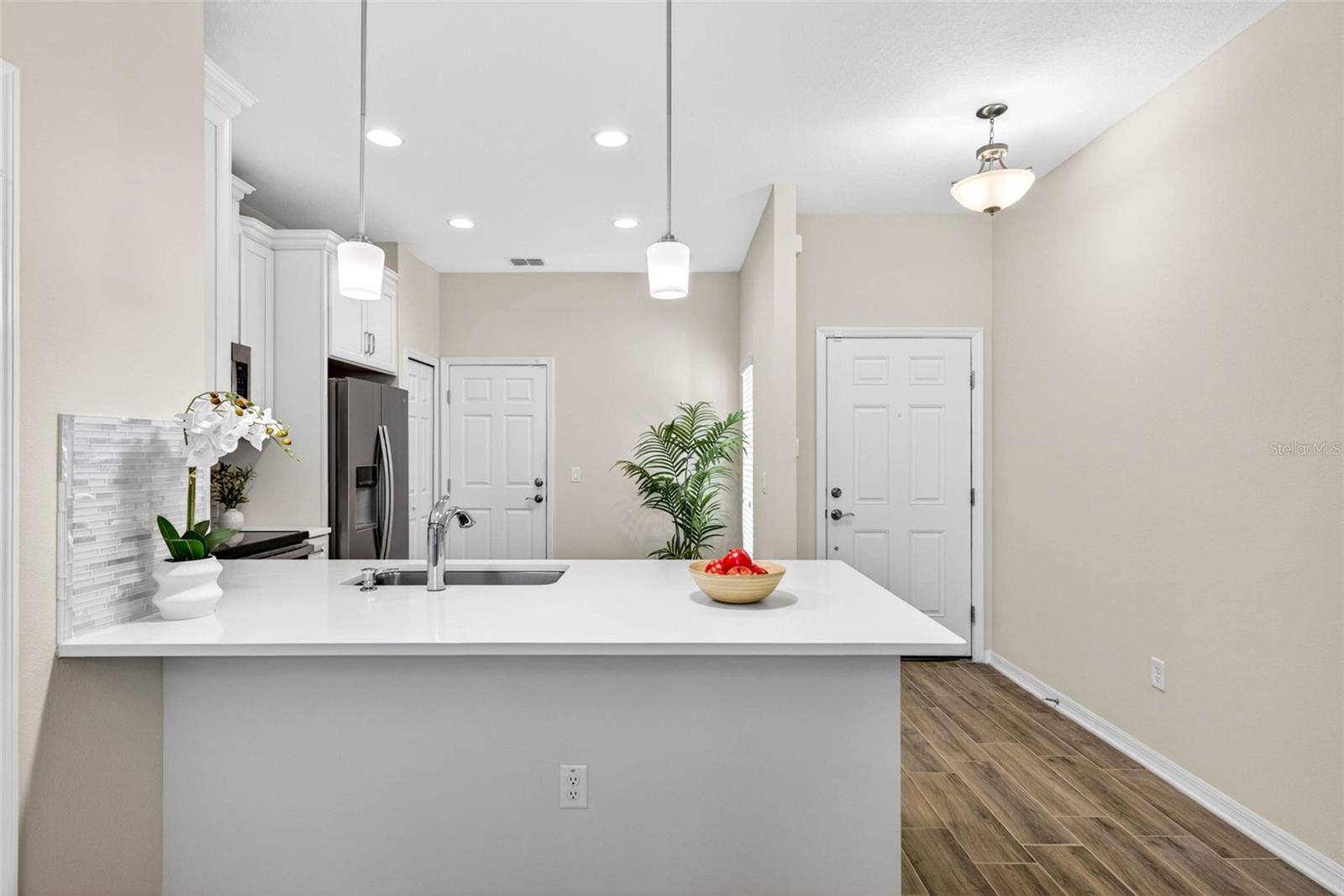 Image 3 of 49 For 2464 Stapleford Place