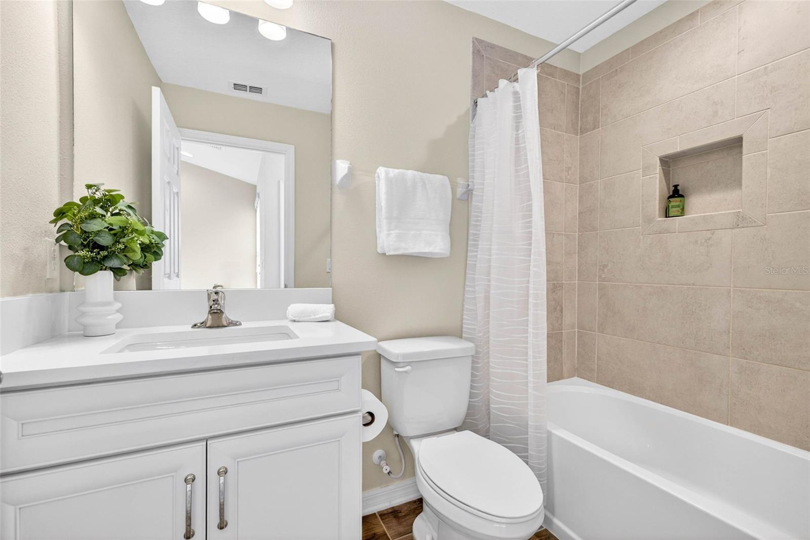 Image 33 of 49 For 2464 Stapleford Place