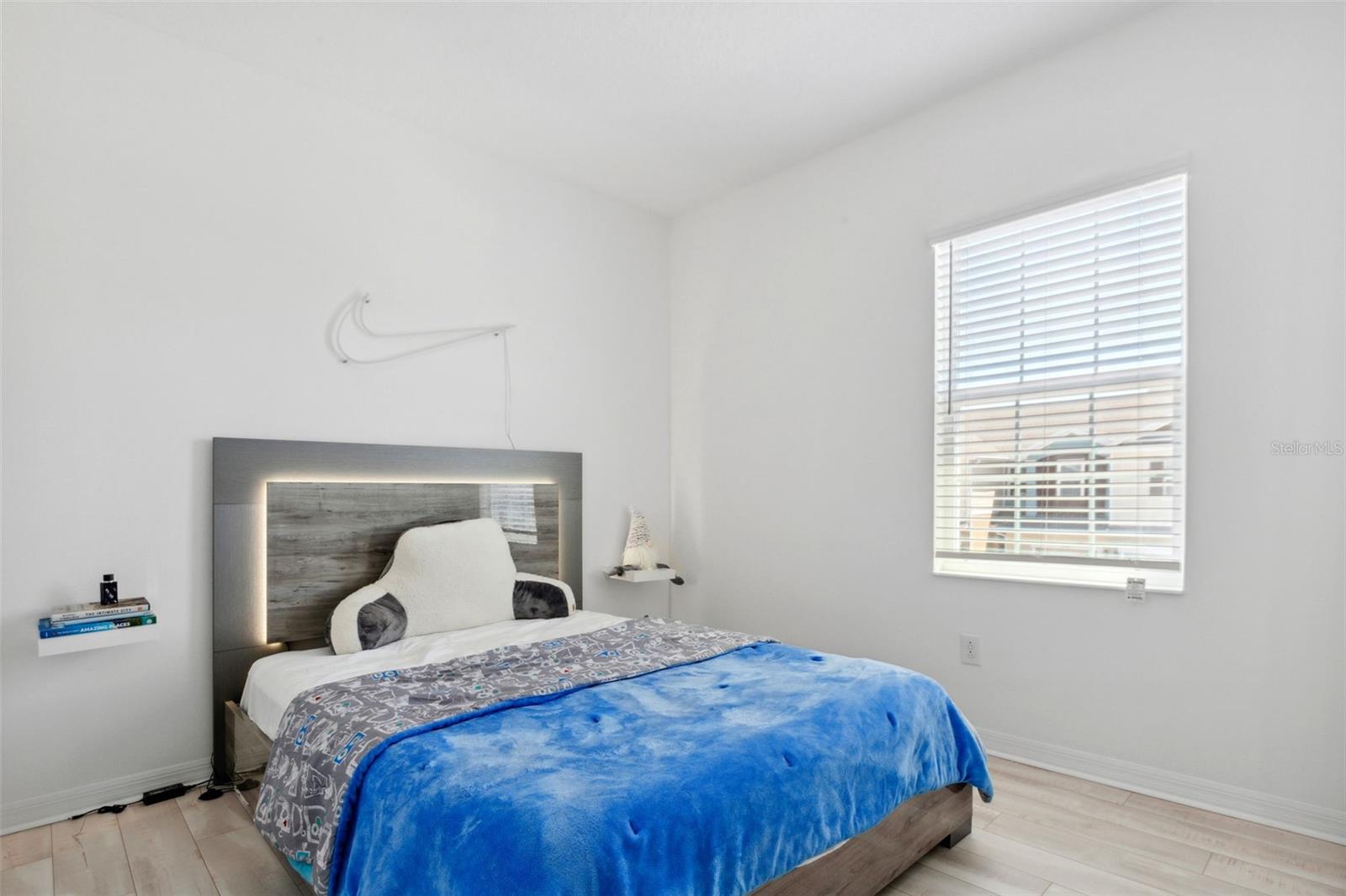 Image 15 of 25 For 5732 Skytop Drive