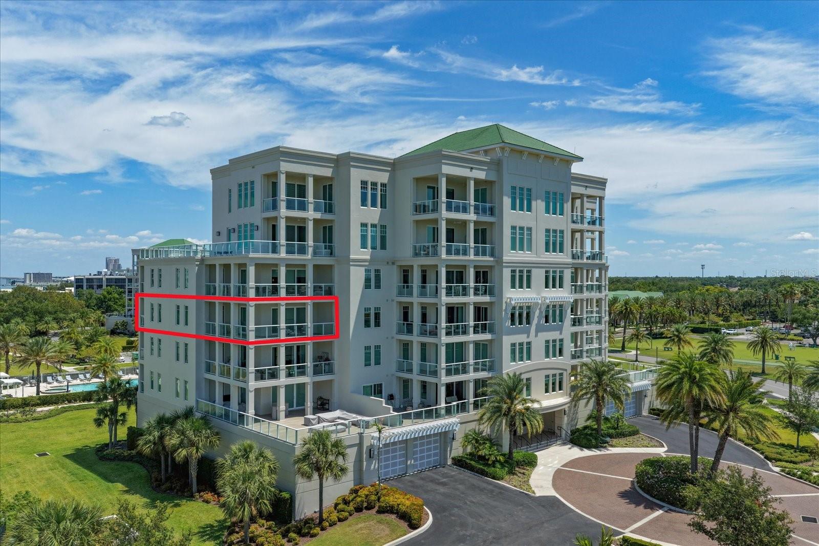 Image 2 of 87 For 85 Belleview Boulevard 401
