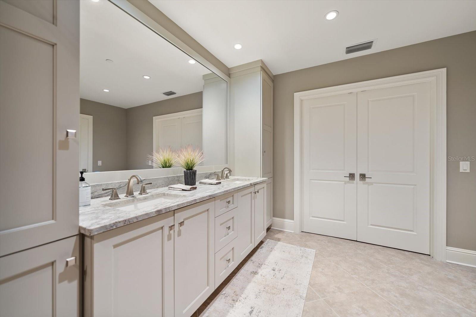 Image 37 of 87 For 85 Belleview Boulevard 401
