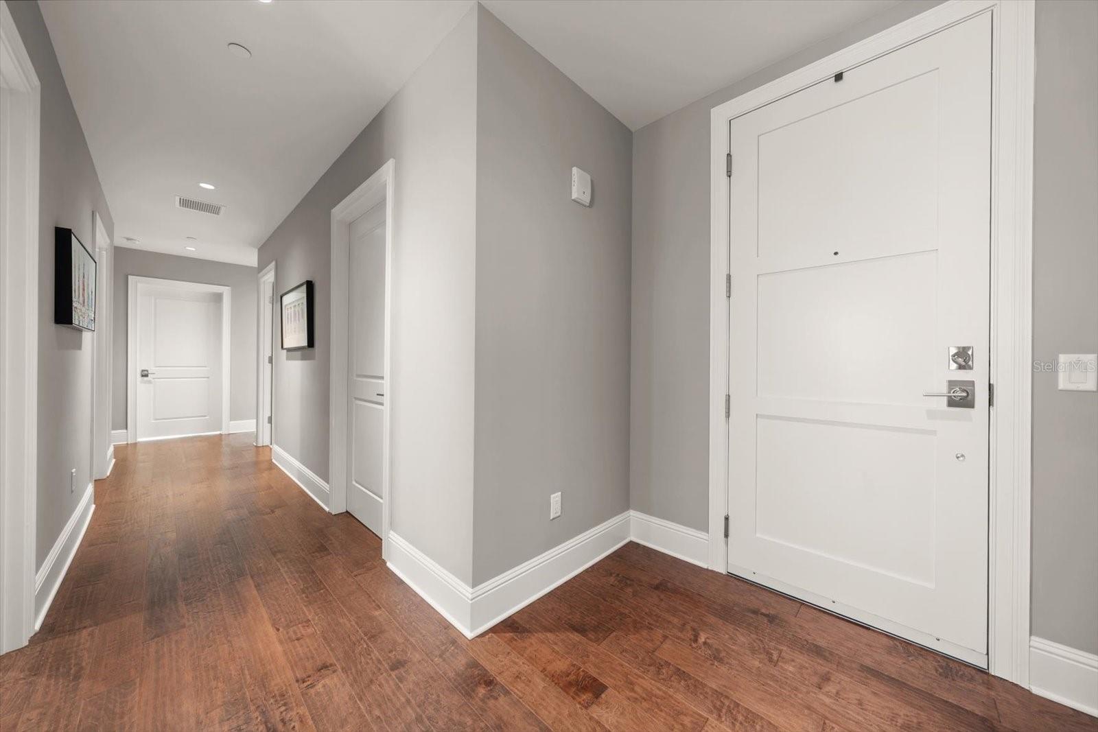 Image 41 of 87 For 85 Belleview Boulevard 401