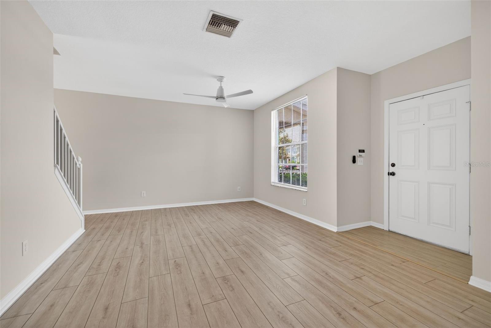 Image 7 of 23 For 3432 Red Rock Drive