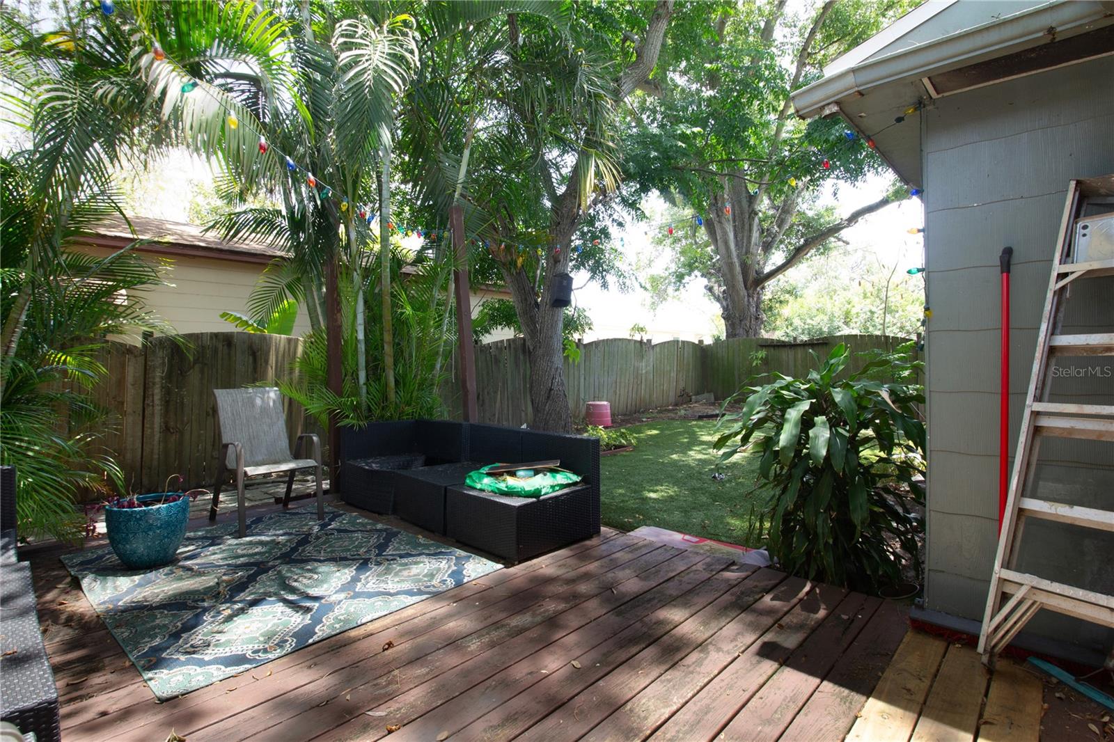 Image 21 of 28 For 2222 34th Avenue N