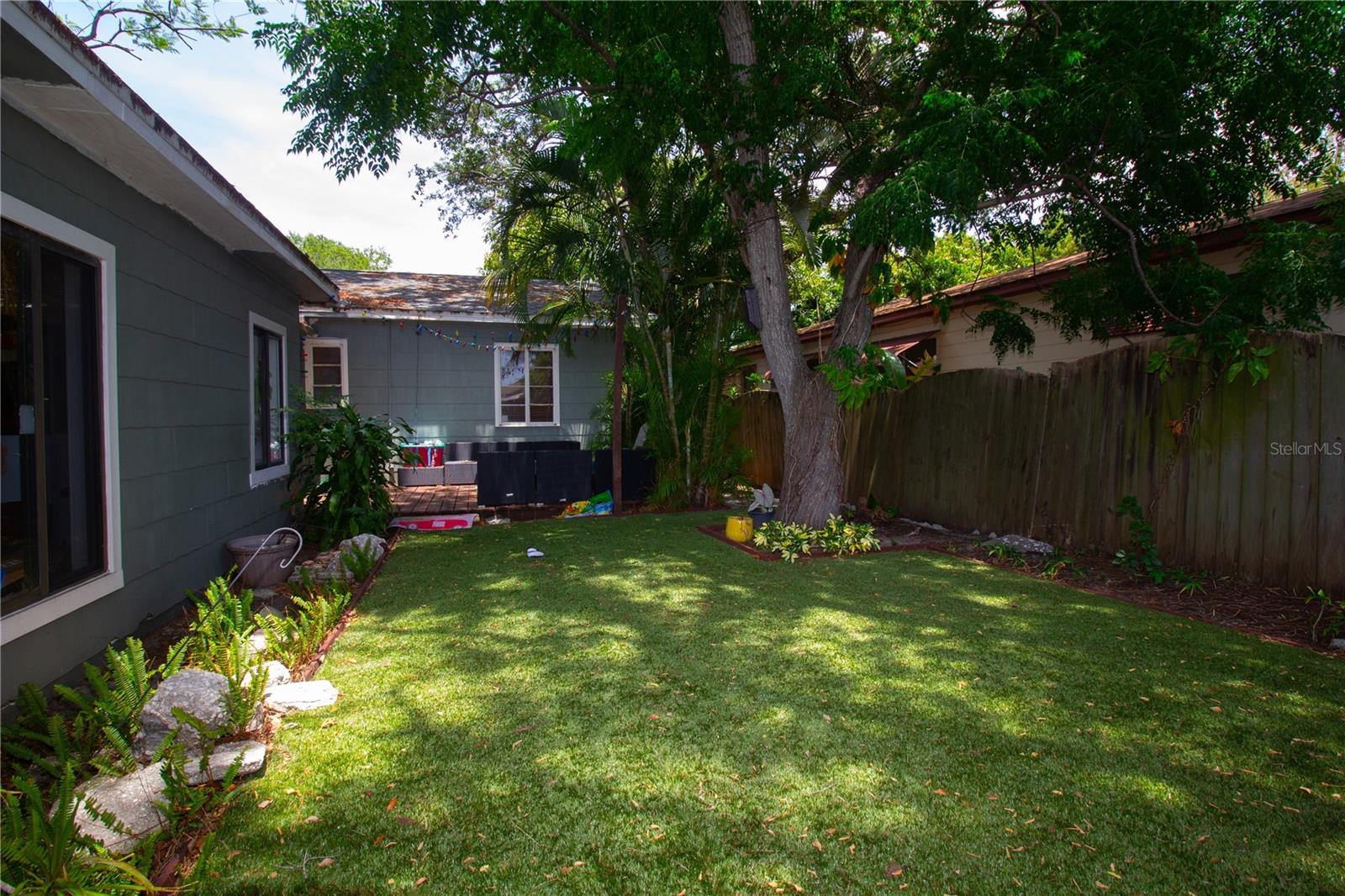 Image 22 of 28 For 2222 34th Avenue N